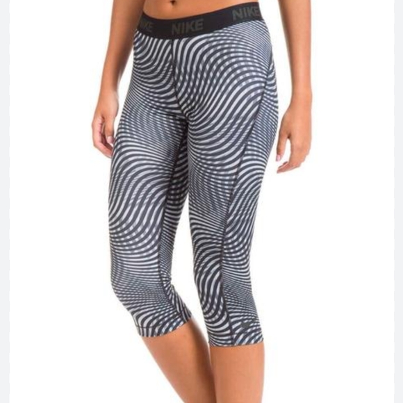 Nike Other - Nike‎ 3/4 legging